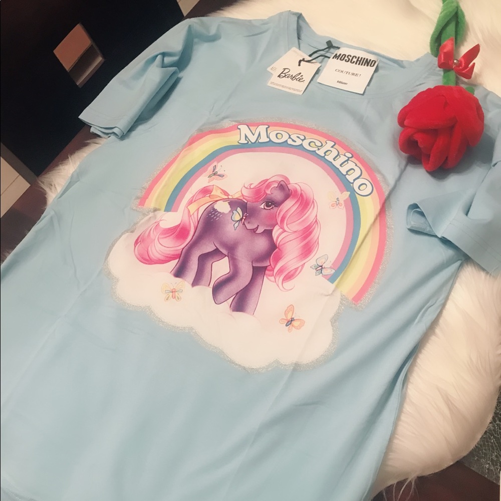 Moschino unicorn🦄️ cute shirt 👚